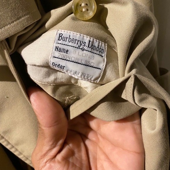 Genuine Vintage Burberry Trench Coat - Picture 3 of 9